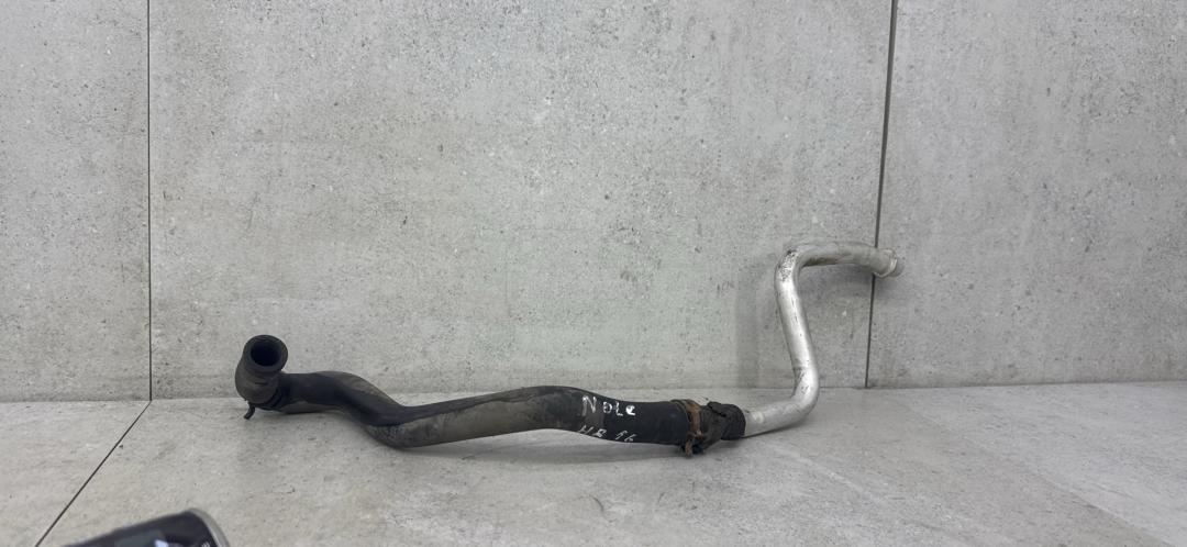 патрубок отопителя (печки) Nissan X-Trail T30 (2000 - 2004), 924008H800 - фото №1