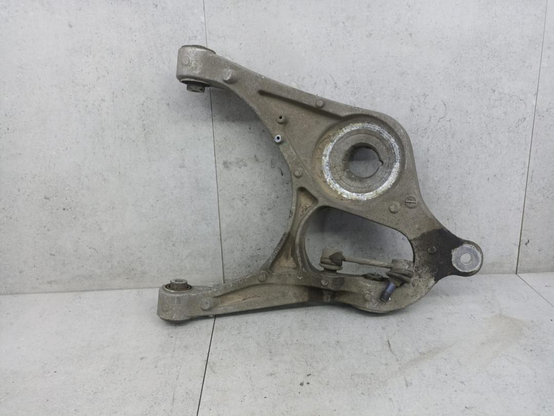 рычаг задний нижний Mercedes-Benz GLE W166 2017, 16606, A1663501006 - фото №1