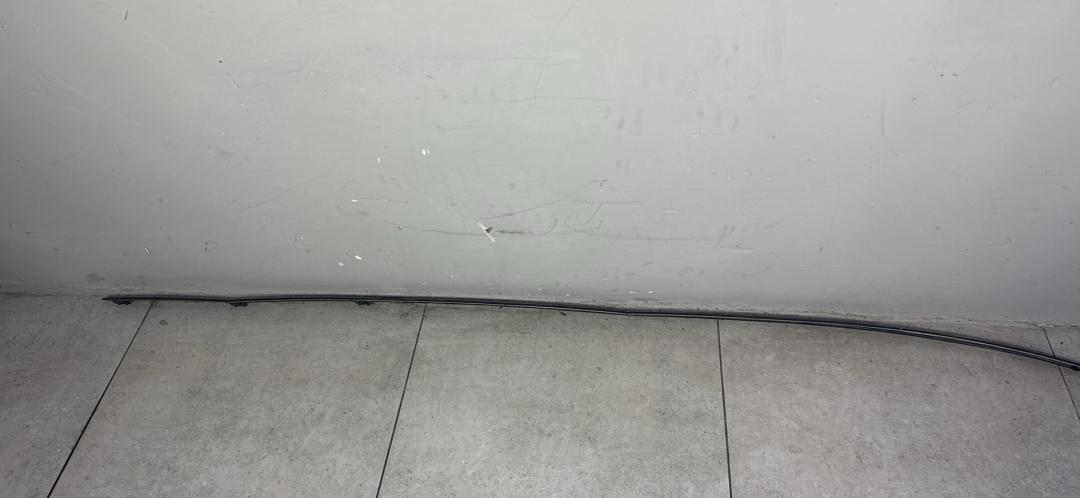 молдинг крыши Mercedes-Benz E-Класс W212/S212/C207/A207 (2009 - 2013), A2126901462 - фото №1