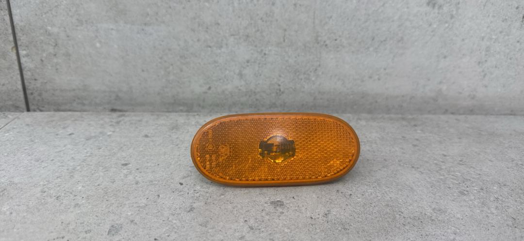 указатель поворота Mercedes-Benz Sprinter 2 поколение (W906) (2006 - 2014), A9068201456 - фото №1