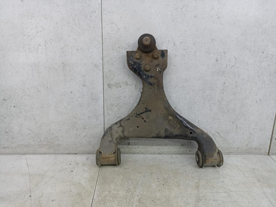 рычаг передний левый Mercedes-Benz Vito W639 2008, A6393300810 - фото №1