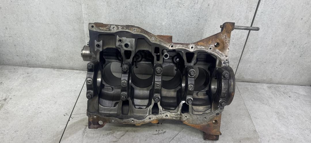 блок цилиндров Renault Laguna 3 поколение 2008, 1.5 л., дизель, K9K780, 110103691R - фото №1