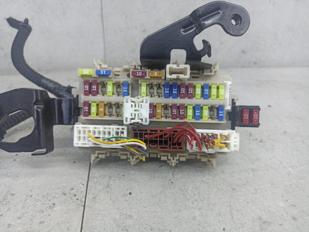 блок предохранителей Renault Kadjar 1 поколение 2016, 252321164R - фото №1