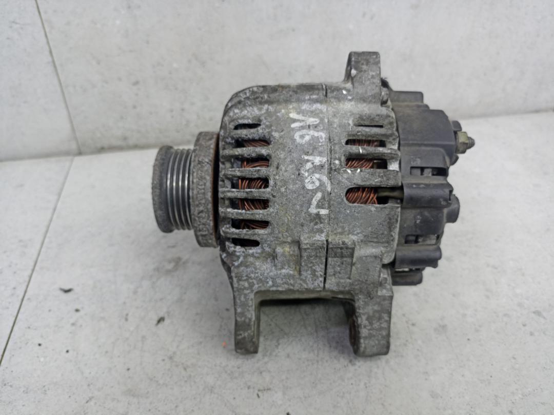 генератор Renault Scenic 2 поколение 2004, 8200100907 - фото №1