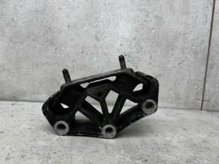 подушка крепления КПП Ford Mustang 6 поколение S550, FR3C7E373A