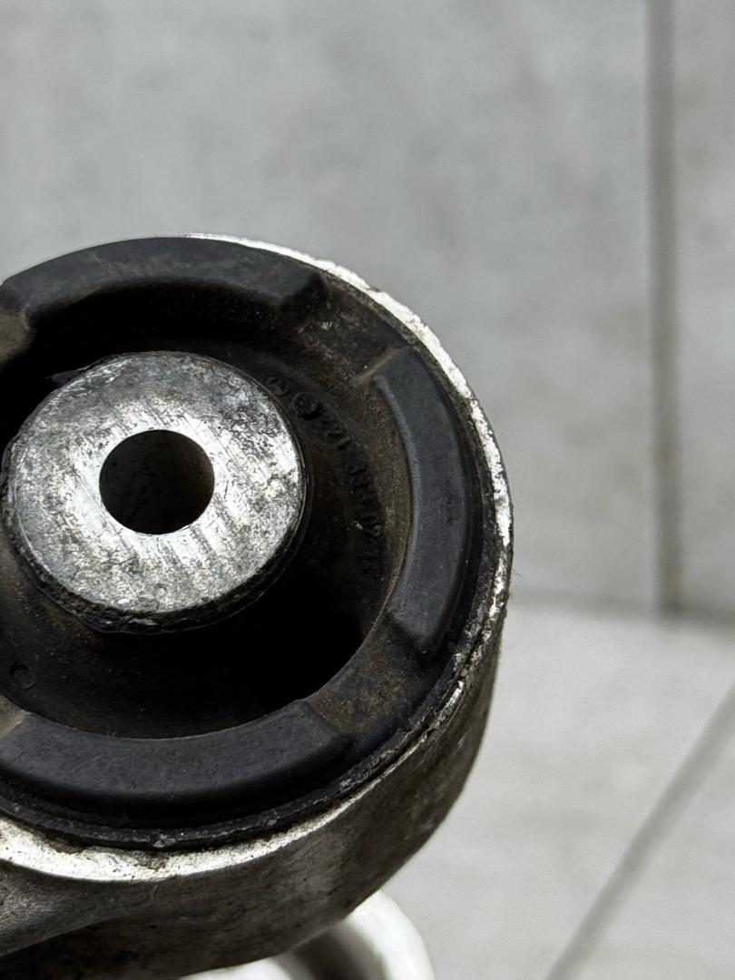 рычаг передний правый Mercedes-Benz S-Класс W221 (2005 - 2009), A2213330214 - фото №1