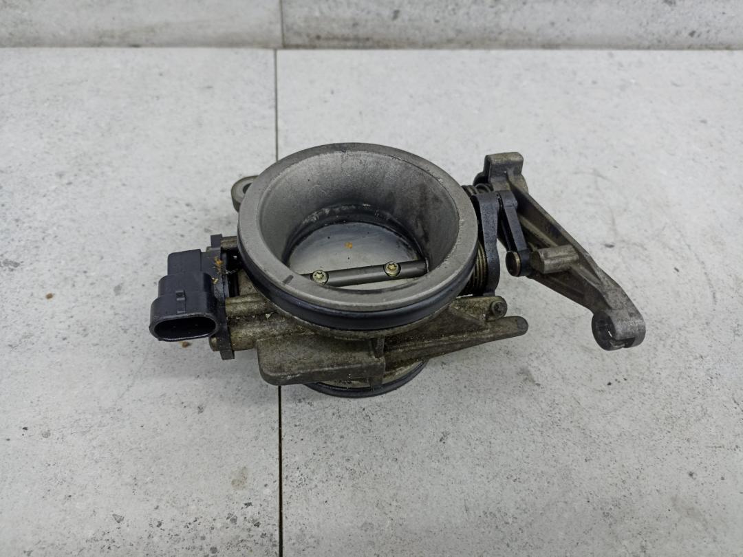 заслонка дроссельная Lada Largus 1 поколение 2015, 7700875435 - фото №1