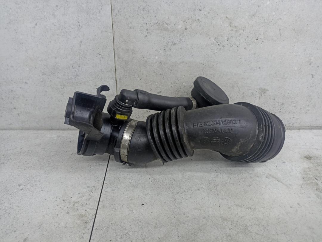 патрубок воздушного фильтра Renault Megane 2 поколение 2006, 8200412983 - фото №1