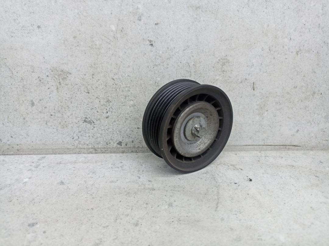 Ролик обводной Mercedes-Benz C-Класс W205/S205/C205 2016, A2762020119 - фото №1