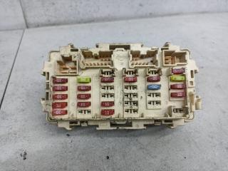 блок предохранителей Nissan X-Trail T30 2004, 243508H700