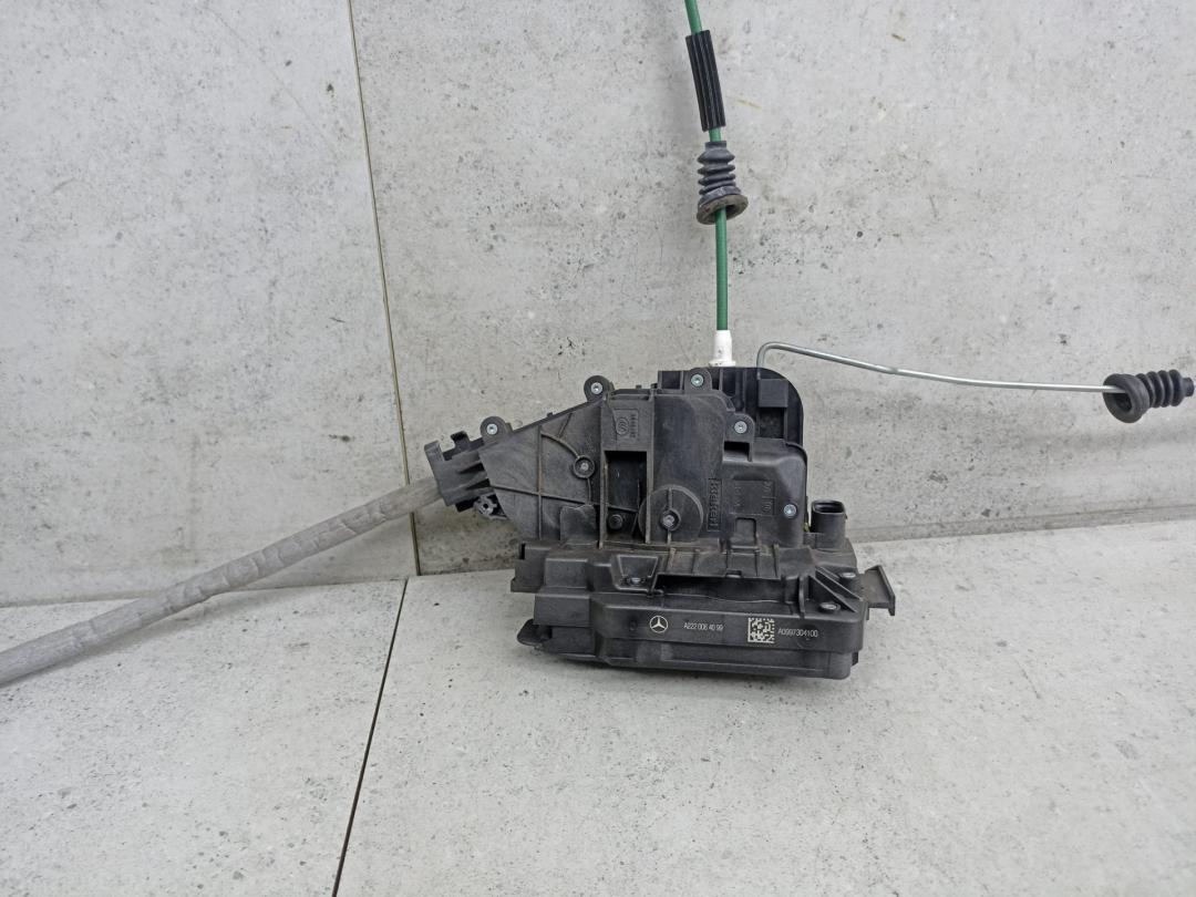 замок двери задней левой Mercedes-Benz GLC Coupe C253 2018, A2220064099 - фото №1