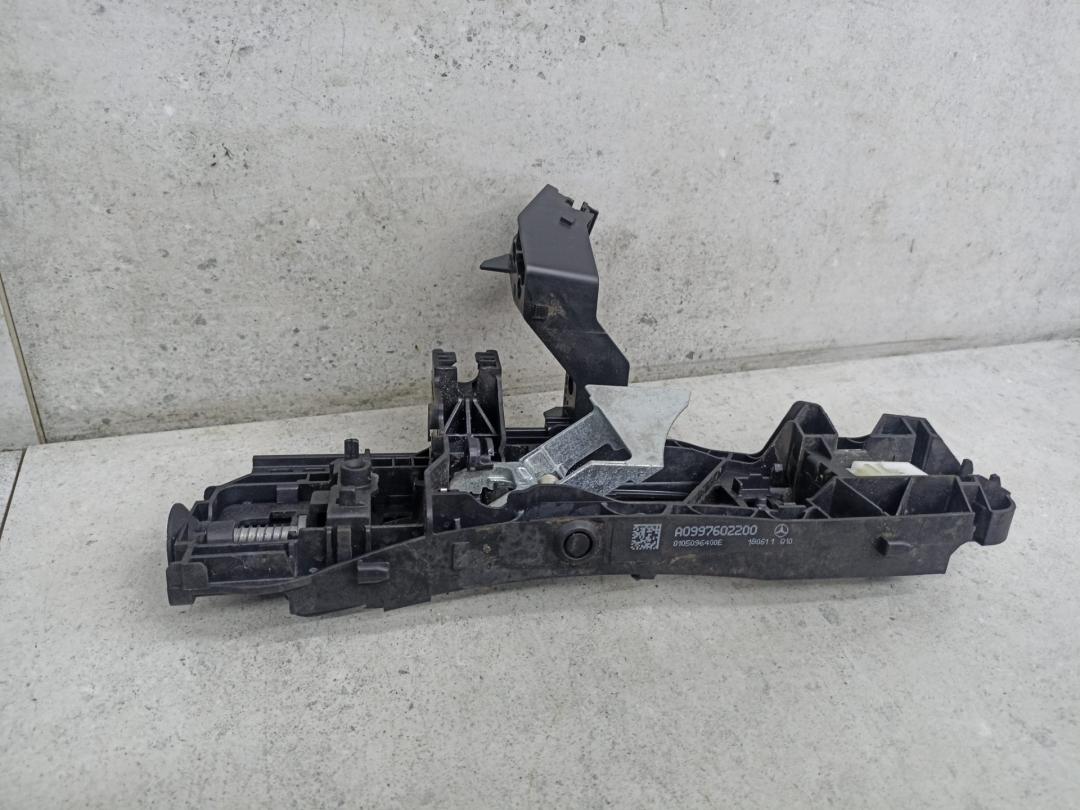 скелет ручки двери задней правой Mercedes-Benz GLC Coupe C253 2018, A0997602200 - фото №1