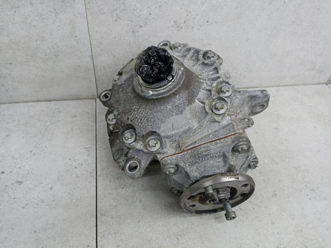 редуктор переднего моста Mercedes-Benz GLC Coupe C253 2018, 2.1 л., OM 651.921, дизель, A2053350201 - фото №1