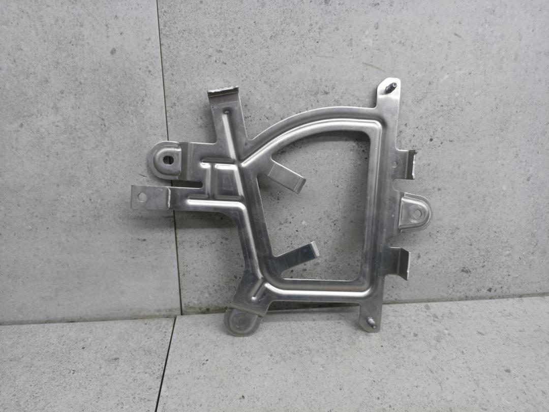 кронштейн (крепление) Mercedes-Benz GLC Coupe C253 2018, 2.1 л., OM 651.921, дизель, A1671900 - фото №1