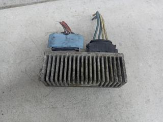 реле накала свечей Renault Master 3 поколение (2010 - 2014), 8200558438