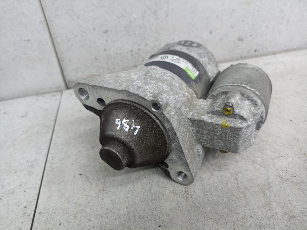 стартер Renault Clio 3 поколение 2008, 1.2 л., D4F 740, бензин, 8200369521 - фото №1