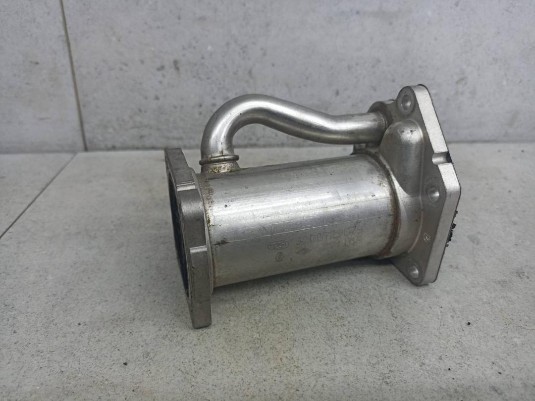 охладитель EGR / Радиатор EGR Renault Clio 3 поколение 2008, 8200729079, 8200240809, 8200271108 - фото №1