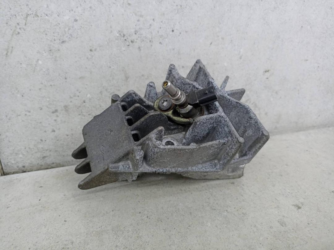 форсунка Renault Megane 3 поколение 2012, 8200771226, 8200769153 - фото №1