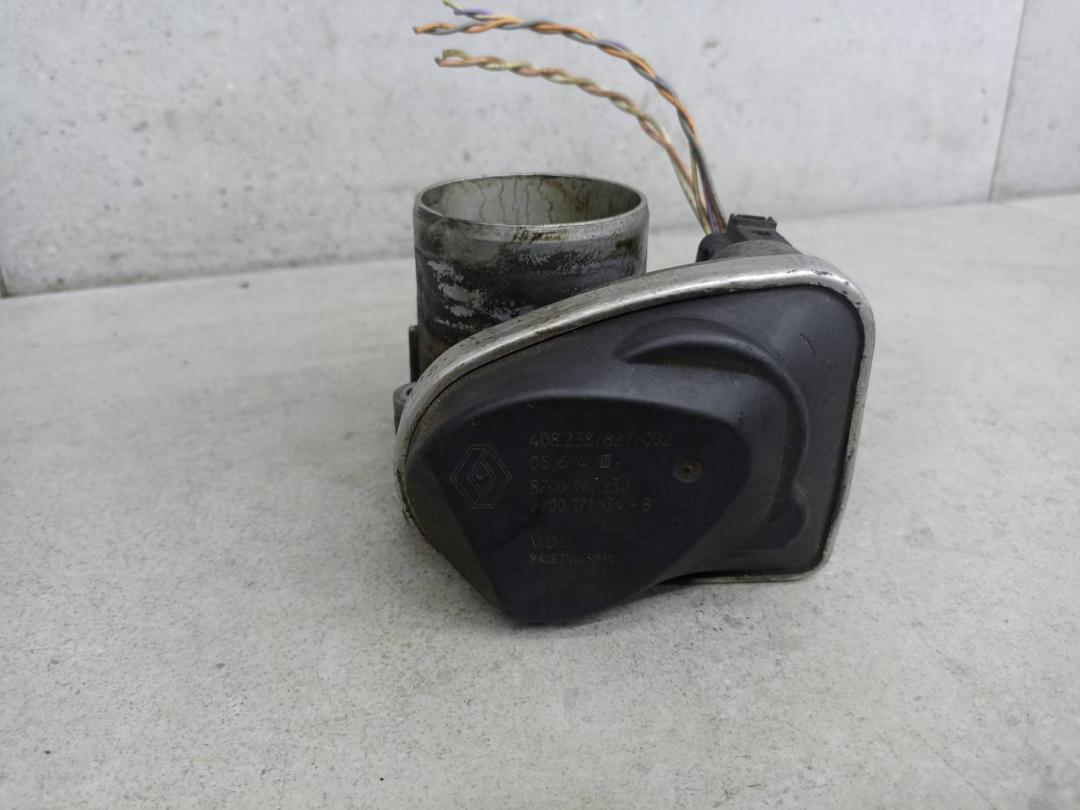 заслонка дроссельная Renault Megane 3 поколение (2008 - 2014), 8200190230, 8200171134 - фото №1