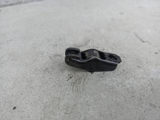 коромысло клапана (рокер) Renault Trafic 2 поколение [рестайлинг] 2009, 7701062311