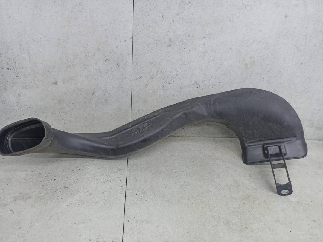 патрубок воздушного фильтра Chevrolet Cruze 1 поколение 2010, 13307080 - фото №1