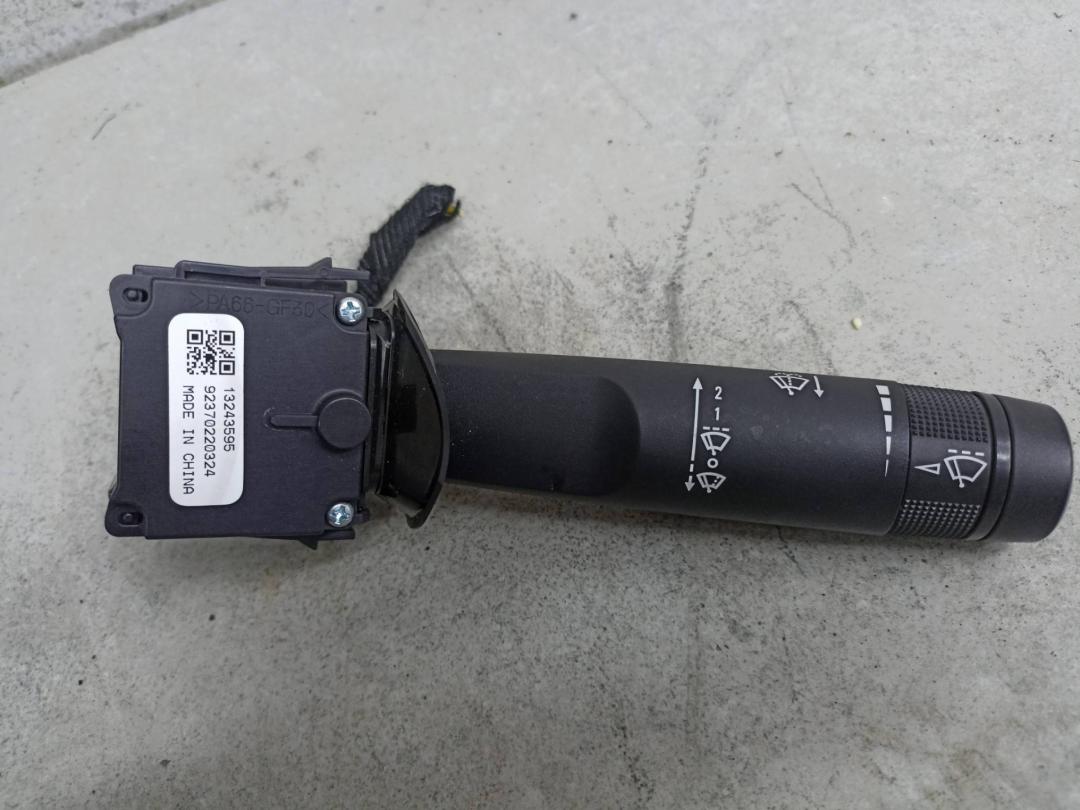 переключатель дворников Chevrolet Cruze 1 поколение 2011, 13243595 - фото №1