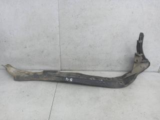 пыльник переднего крыла Audi Q7 4L 2008, 4L0821111