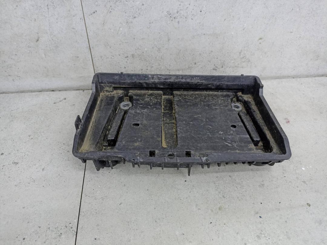 полка аккумулятора Mercedes-Benz GLC Coupe C253 2018, A2056201502 - фото №1