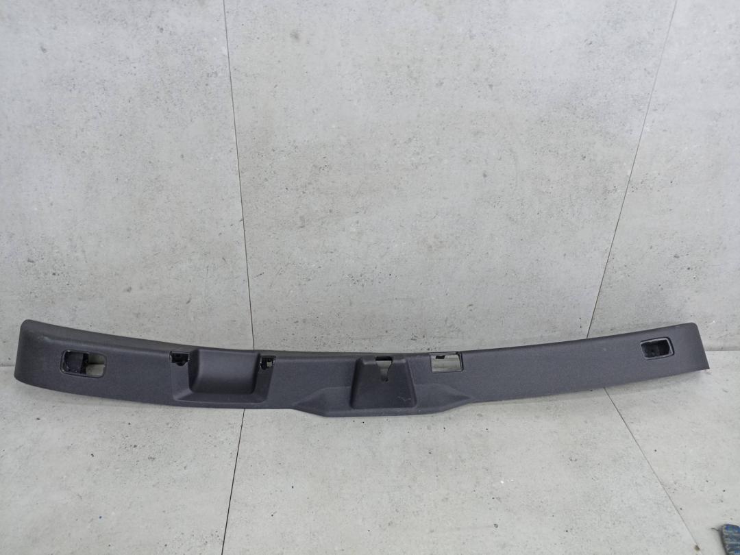 обшивка крышки багажника Mercedes-Benz GLS-Класс X166 2019, A1667400272 - фото №1