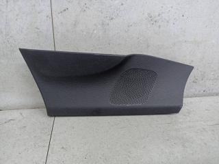 пластик Renault Scenic 4 поколение 2018, 682108542R