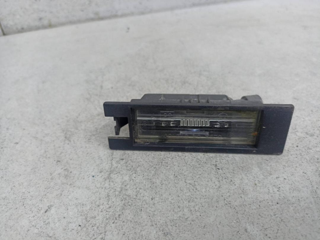 подсветка номера Opel Insignia 1 поколение (A) 2010, 13251936 - фото №1