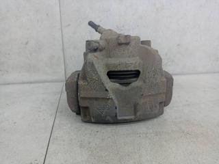 суппорт передний правый Renault Duster 1 поколение 2015, 410018218R