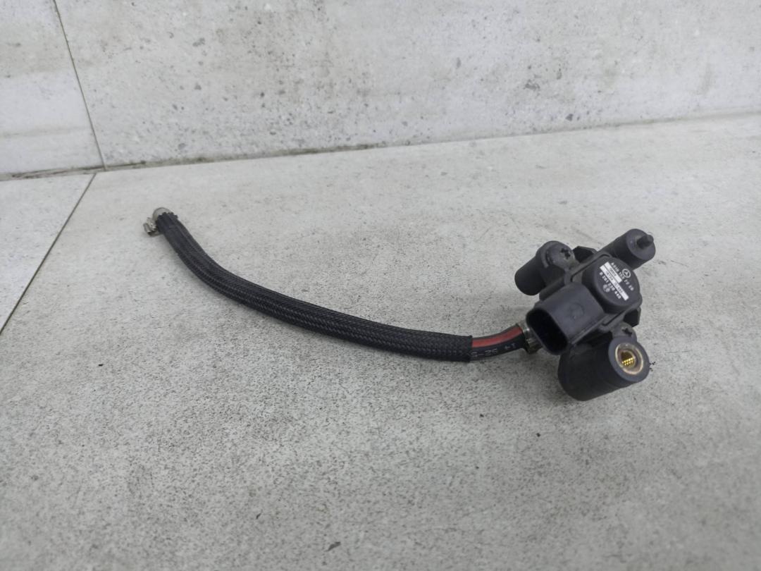 датчик абсолютного давления Mercedes-Benz GLC Coupe C253 2018, 2.1 л., OM 651.921, дизель, A0101537228 - фото №1