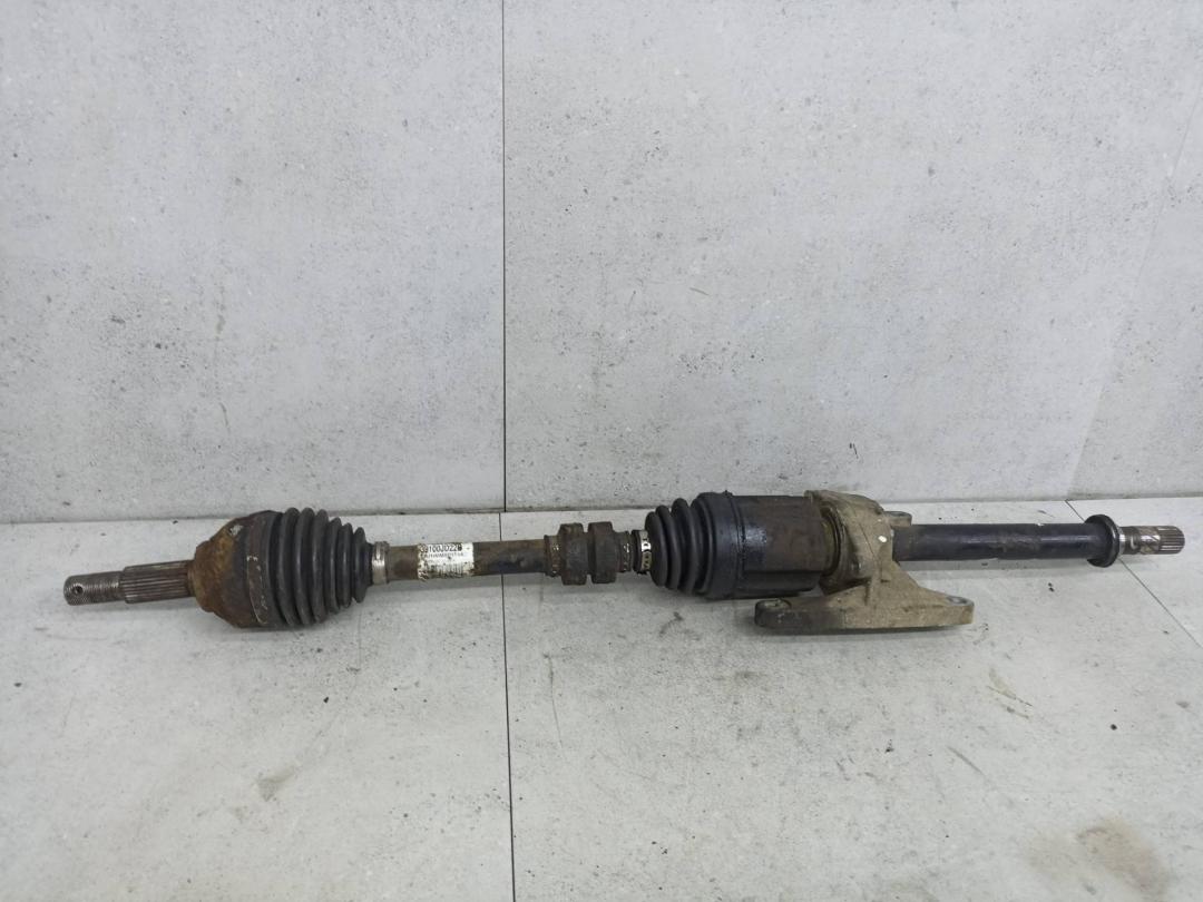 полуось передняя правая (приводной вал, ШРУС) Nissan Qashqai 1 поколение 2007, 39100JD22B - фото №1
