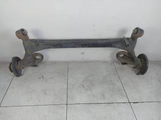 балка подвески задняя Audi A1 8X 2012, 6Q0501497D