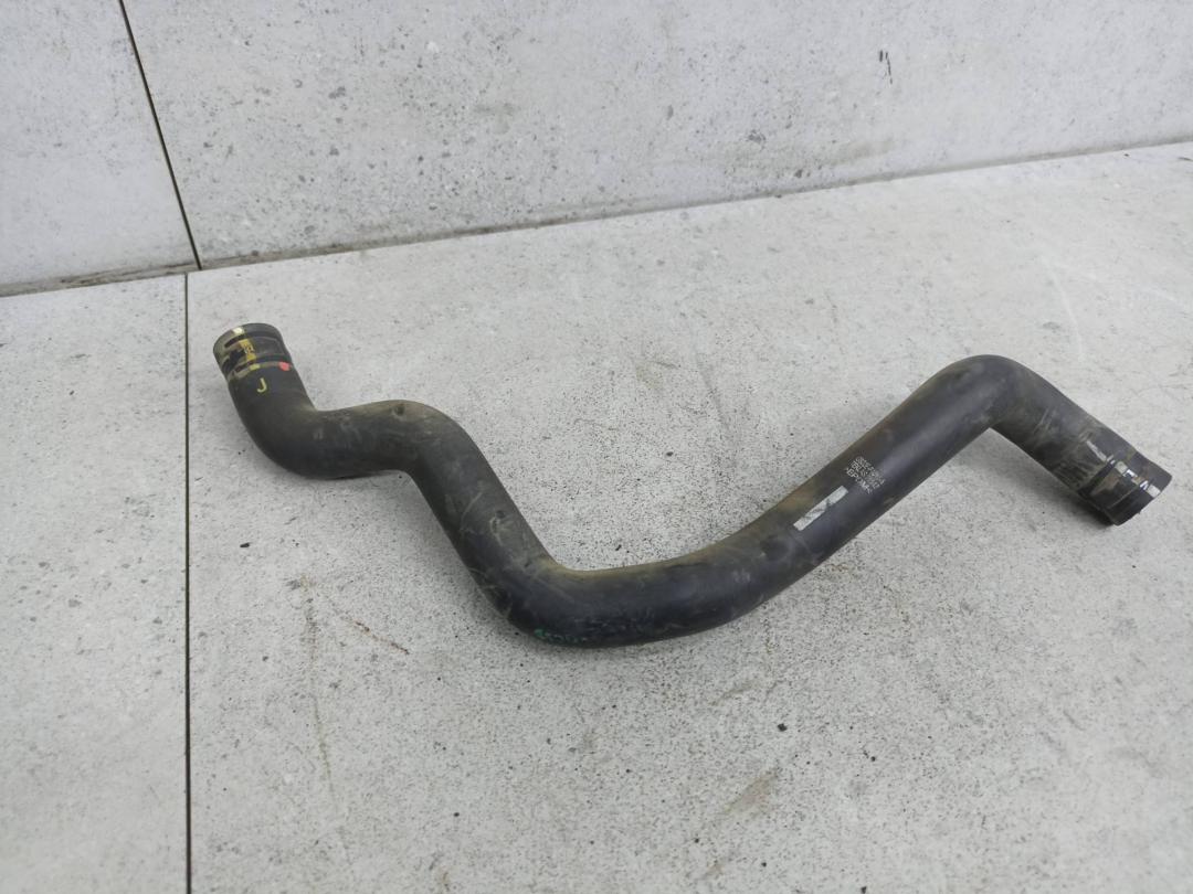 патрубок радиатора Toyota Prius 4 поколение XW50 2019, G922EF4010A - фото №1