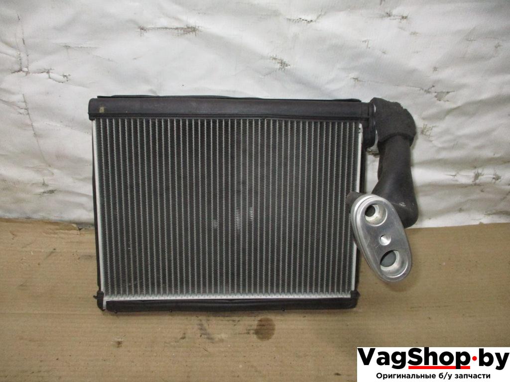 испаритель кондиционера Audi A6 4F/C6 2006, 3.2 л., FSI, AUK, бензин, АКПП, зеленый, седан, полный привод - фото №1