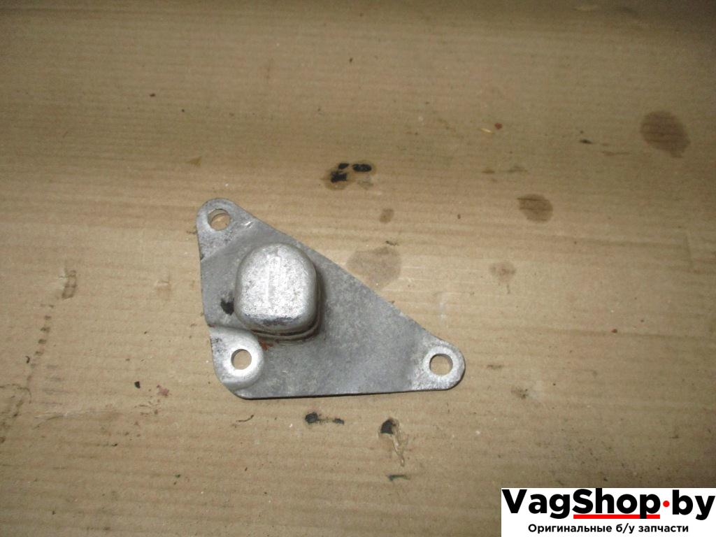 кронштейн двигателя Audi A6 4F/C6 2006, 3.2 л., FSI, AUK, бензин, АКПП, зеленый, седан, полный привод, 4F0199343G - фото №1