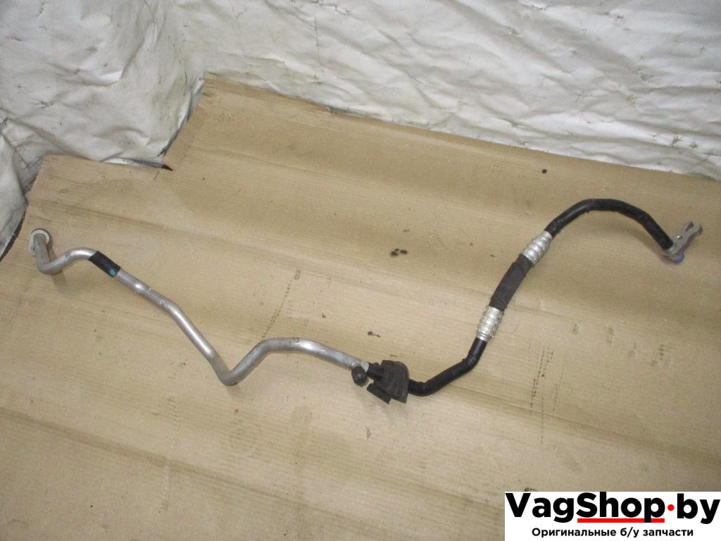 трубка кондиционера Audi A6 4F/C6 2006, 3.2 л., FSI, AUK, бензин, АКПП, зеленый, седан, полный привод, 4F0260740B - фото №1