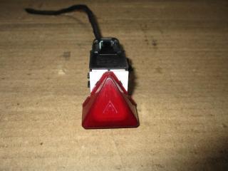 кнопка аварийной сигнализации Volkswagen Caddy 3 поколение [рестайлинг] 2011, 1.6 л., TDi, CAY, дизель, МКПП, серебро, минивэн, передний привод, 1T0853509B