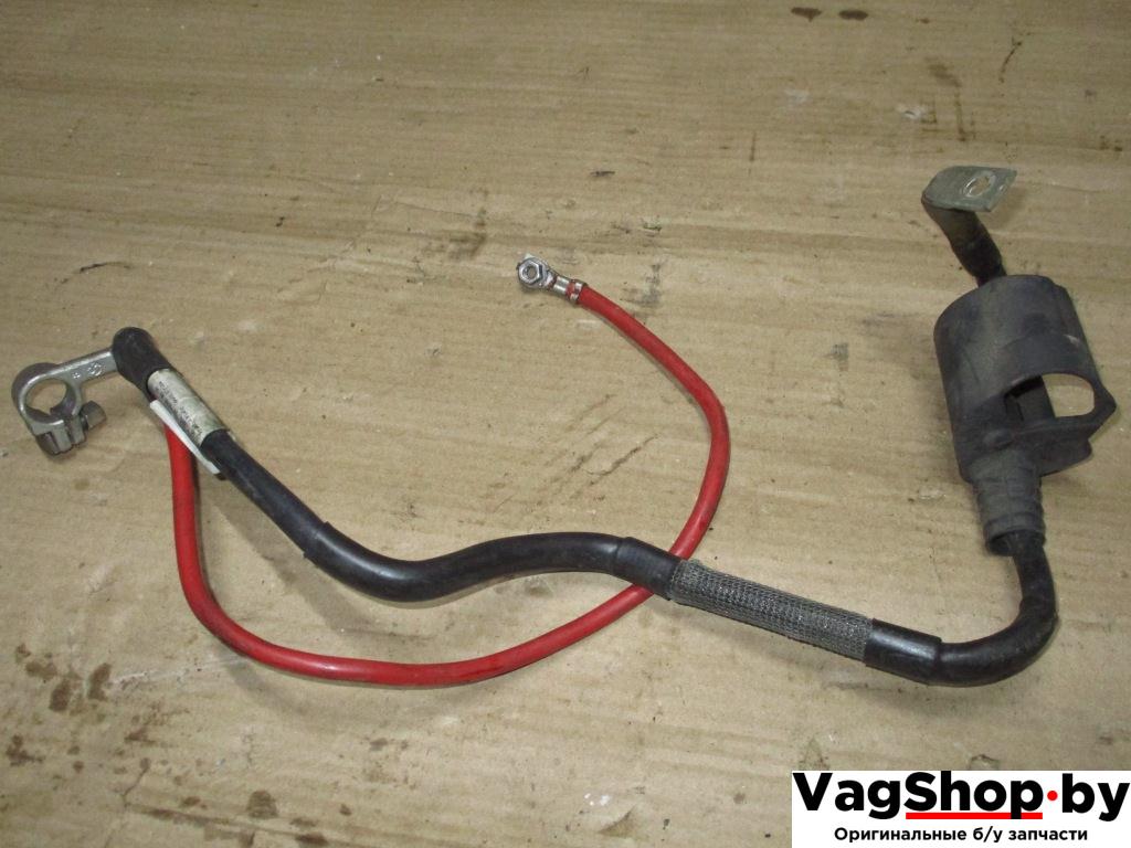 плюсовой провод аккумулятора Volkswagen Passat B6 2008, 2.0 л., TSI, CAW, бензин, АКПП, белый, универсал, передний привод, 1K0971228M - фото №1