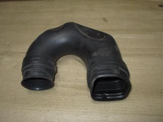 воздуховод Volkswagen Passat B6 2008, 2.0 л., TSI, CAW, бензин, АКПП, белый, универсал, передний привод, 1K0129618AN