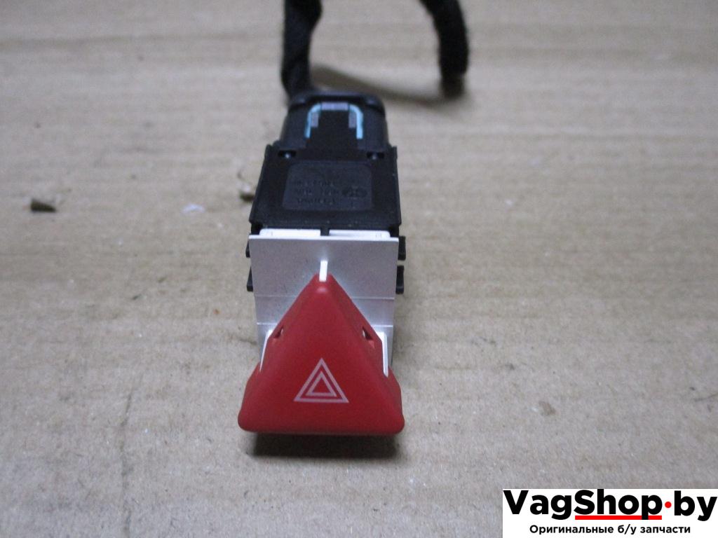 кнопка аварийной сигнализации Volkswagen Passat B6 2008, 2.0 л., TSI, CAW, бензин, АКПП, белый, универсал, передний привод, 3C0953509A - фото №1