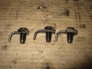 форсунка масляная Volkswagen Caddy 3 поколение [рестайлинг] 2011, 1.6 л., TDi, CAY, дизель, МКПП, серебро, минивэн, передний привод