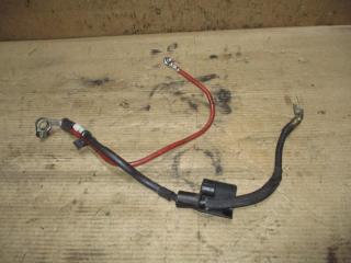 клемма аккумулятора плюс Volkswagen Caddy 3 поколение [рестайлинг] 2011, 1.6 л., TDi, CAY, дизель, МКПП, серебро, минивэн, передний привод