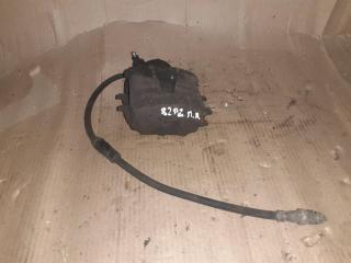 суппорт передний правый Volkswagen Caddy 3 поколение [рестайлинг] 2011, 1.6 л., TDi, CAY, дизель, МКПП, серебро, минивэн, передний привод