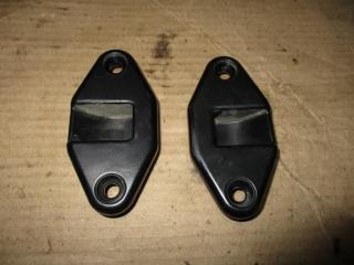 роликовая направляющая Volkswagen Caddy 3 поколение [рестайлинг] 2011, 1.6 л., TDi, CAY, дизель, МКПП, серебро, минивэн, передний привод, 2K0843667A