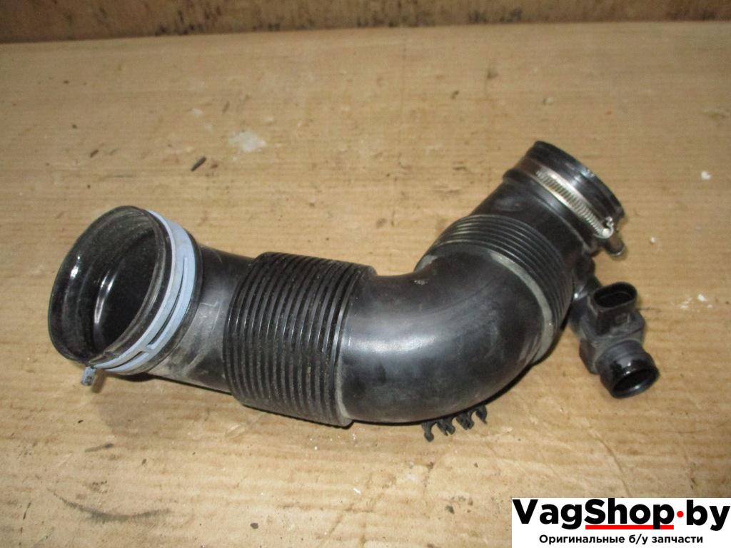 воздуховод Volkswagen Golf 6 поколение 2012, 1.6 л., TDi, CAY, дизель, МКПП, красный, хетчбэк 5 дв., передний привод, 3C0129654AG, 5N0906391 - фото №1