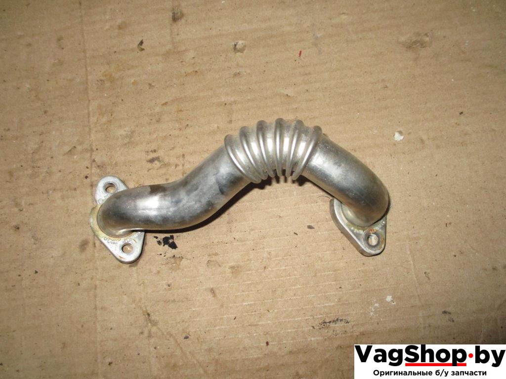 трубка системы рециркуляции EGR Volkswagen Golf 6 поколение 2012, 1.6 л., TDi, CAY, дизель, МКПП, красный, хетчбэк 5 дв., передний привод, 03L131521Q - фото №1