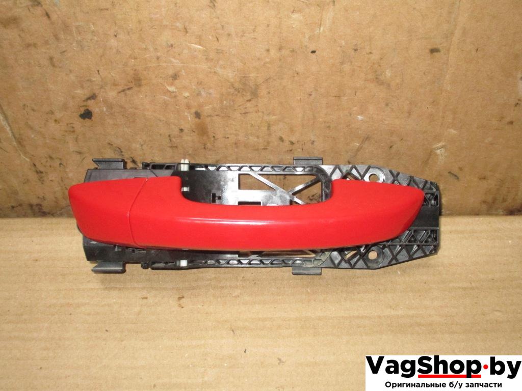 ручка наружная задняя правая Volkswagen Golf 6 поколение 2012, 1.6 л., TDi, CAY, дизель, МКПП, красный, хетчбэк 5 дв., передний привод - фото №1